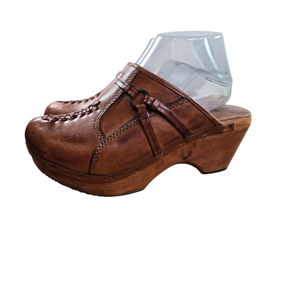 Vtg 1970s Fanfares Brown Leather Wooden Clogs - Picture 2 of 11